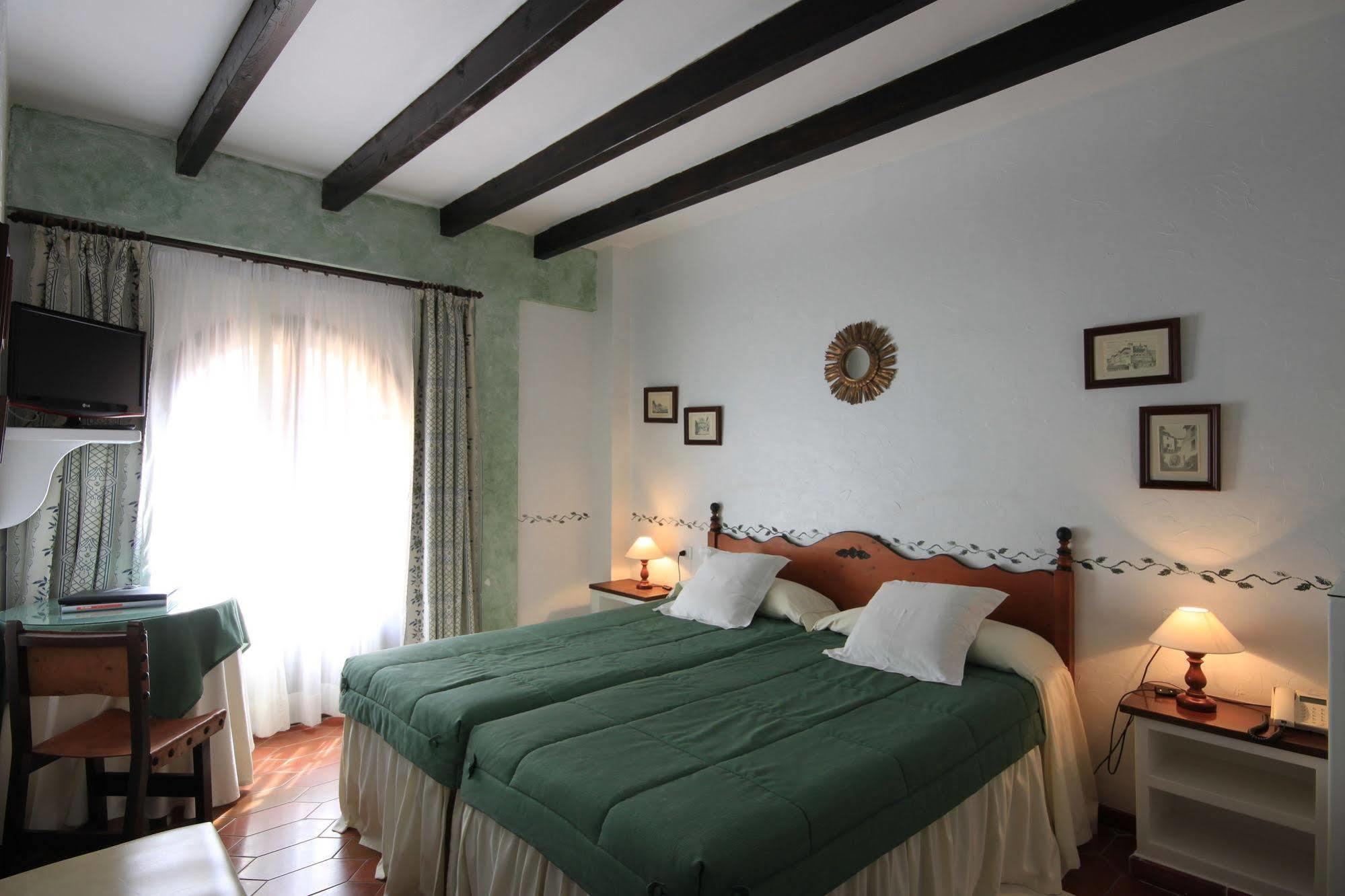 Petit Hotel Ses Rotges - Only Adults Cala Ratjada  Exterior foto